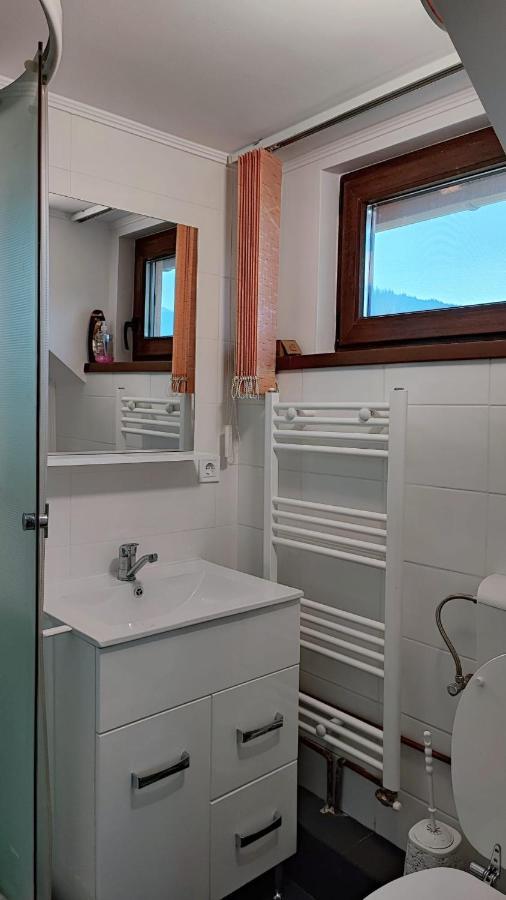 Dariamaf Apartment Campulung Moldovenesc Ngoại thất bức ảnh
