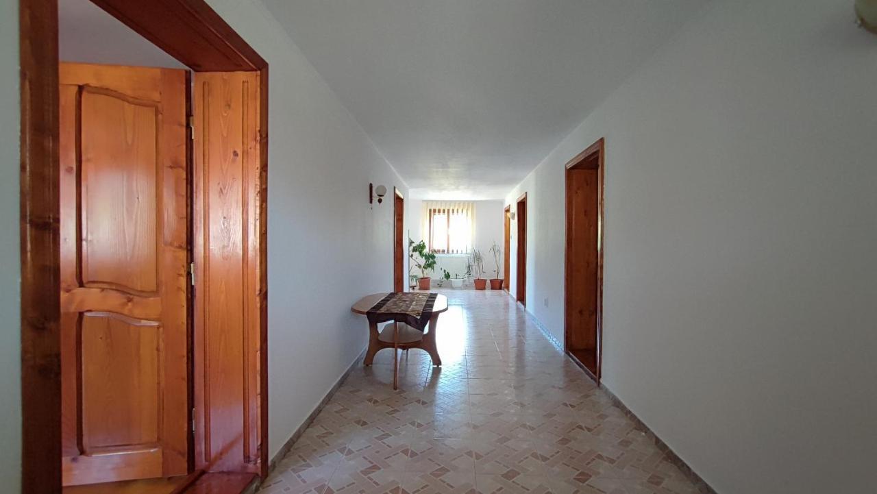 Dariamaf Apartment Campulung Moldovenesc Ngoại thất bức ảnh