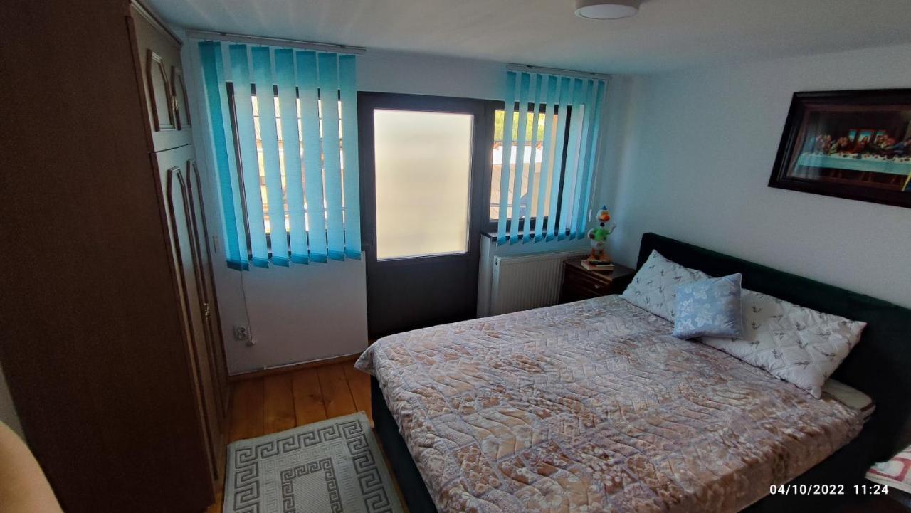 Dariamaf Apartment Campulung Moldovenesc Ngoại thất bức ảnh
