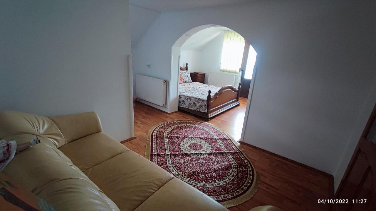 Dariamaf Apartment Campulung Moldovenesc Ngoại thất bức ảnh